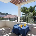 Villa Maestral