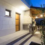 Maestral Villa