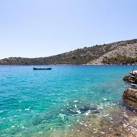 Maestral Vinišće